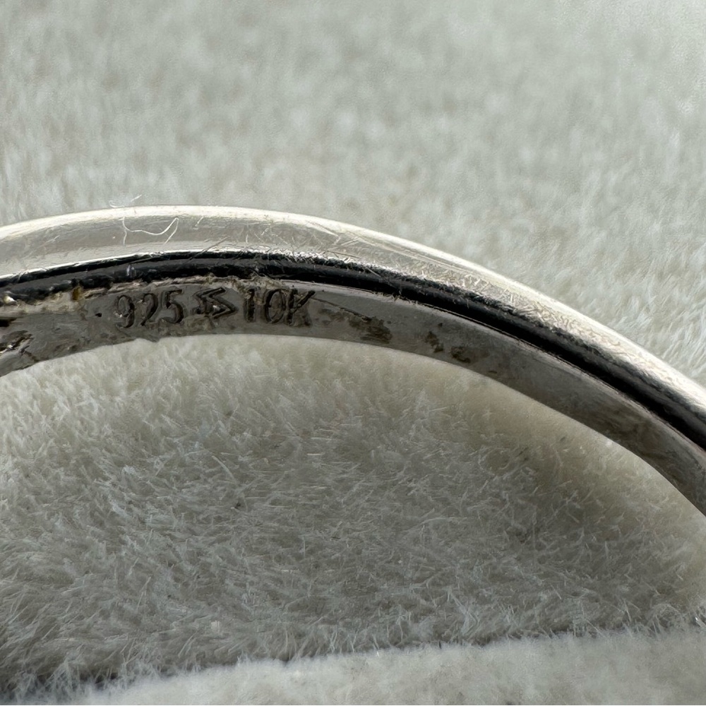 Diamond Heart Infinity 10k gold & 925 Sterling Silver Ring Size 5.25 - Picture 11 of 13